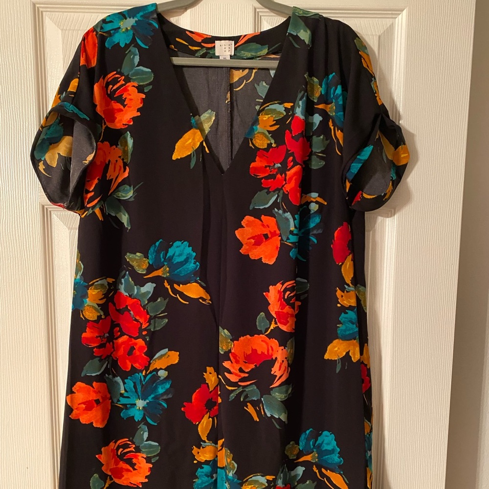 Floral Dress - Picture 1 of 5